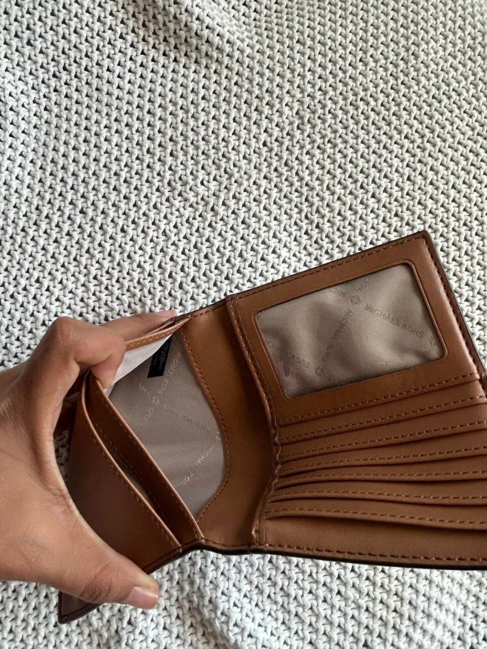 Michael Kors jet set travel passport holder